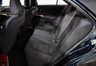 Подержанный автомобиль Toyota Camry Sedan 2012 года (11 фото)