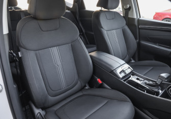 Подержанный автомобиль Hyundai Tucson 2022 года (23 фото)