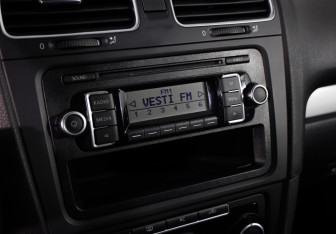 Подержанный автомобиль Volkswagen Golf Hatchback 2011 года (11 фото)