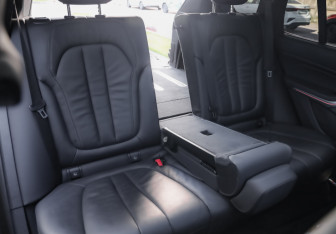Подержанный автомобиль BMW X5 2019 года (32 фото)