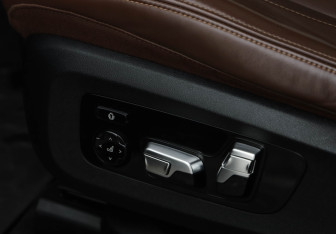 Подержанный автомобиль BMW X5 2019 года (29 фото)