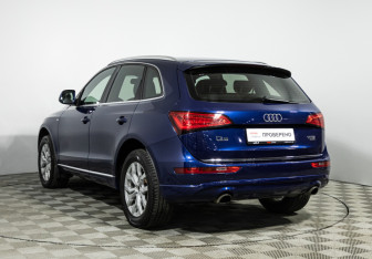 Подержанный автомобиль Audi Q5 2013 года (7 фото)