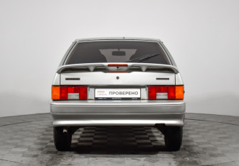 Подержанный автомобиль LADA (ВАЗ) 2114 2006 года (6 фото)
