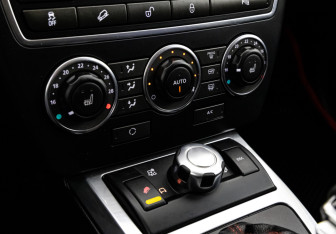 Подержанный автомобиль Land Rover Freelander 2009 года (17 фото)