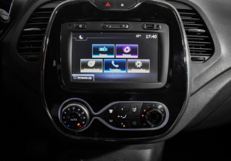 Подержанный автомобиль Renault Kaptur 2020 года (15 фото)