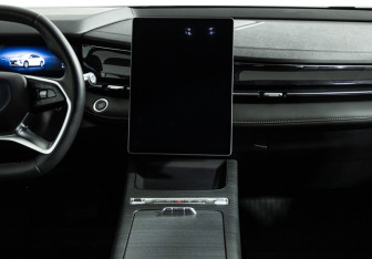 Подержанный автомобиль Geely Preface 2024 года (14 фото)