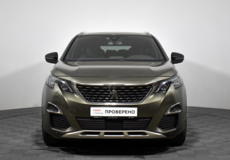 Подержанный автомобиль Peugeot 5008 Suv 2019 года (2 фото)