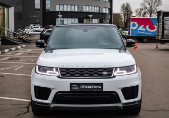 Подержанный автомобиль Land Rover Range Rover Sport 2019 года (3 фото)