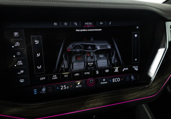 Подержанный автомобиль Volkswagen Touareg 2019 года (17 фото)