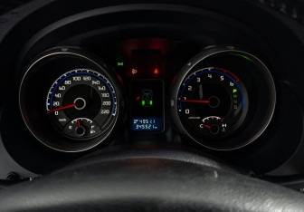 Подержанный автомобиль Mitsubishi Pajero 2008 года (17 фото)