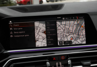 Подержанный автомобиль BMW X5 2019 года (16 фото)