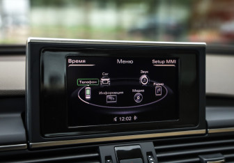 Подержанный автомобиль Audi A6 Sedan 2012 года (16 фото)