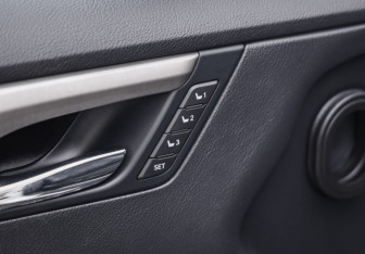 Подержанный автомобиль Lexus RX 2018 года (27 фото)