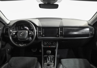 Подержанный автомобиль Skoda Kodiaq 2020 года (10 фото)