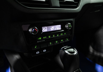 Подержанный автомобиль Skoda Rapid Liftback 2020 года (17 фото)