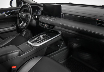 Подержанный автомобиль Haval Jolion 2023 года (14 фото)