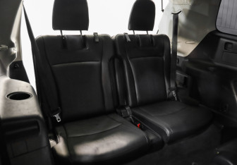 Подержанный автомобиль Toyota Highlander 2012 года (28 фото)