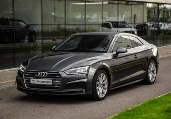 Подержанный автомобиль Audi A5 Coupe 2016 года (3 фото)
