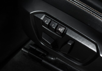 Подержанный автомобиль BMW X3 2017 года (11 фото)