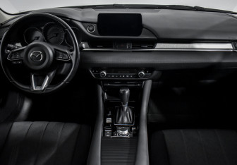 Подержанный автомобиль Mazda 6 Sedan 2021 года (14 фото)