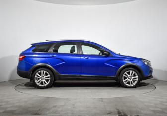 Подержанный автомобиль LADA (ВАЗ) Vesta Wagon 2020 года (4 фото)