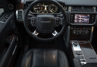 Подержанный автомобиль Land Rover Range Rover 2013 года (13 фото)
