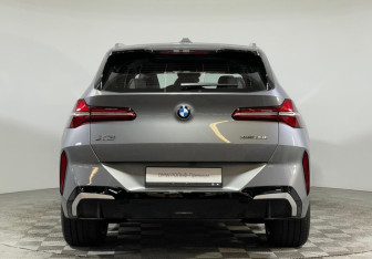 Новый BMW X3 2025 (5 фото)