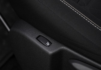 Подержанный автомобиль Renault Sandero 2020 года (18 фото)