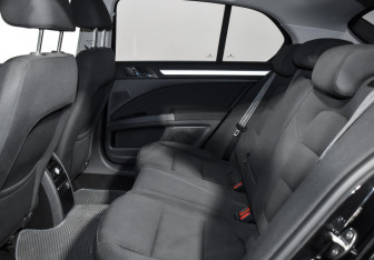 Подержанный автомобиль Skoda Superb Liftback 2015 года (12 фото)