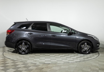 Подержанный автомобиль Kia Ceed Wagon 2016 года (4 фото)