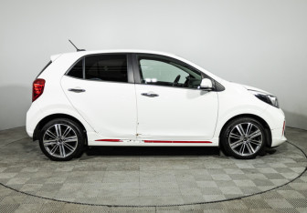 Подержанный автомобиль Kia Picanto 2020 года (4 фото)