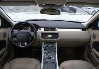 Подержанный автомобиль Land Rover Range Rover Evoque 2017 года (11 фото)