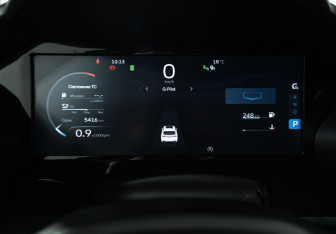 Подержанный автомобиль Geely Monjaro 2024 года (12 фото)