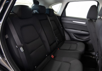 Подержанный автомобиль Mazda CX-5 2019 года (8 фото)
