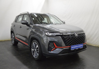 Подержанный автомобиль Changan CS35PLUS 2023 года (3 фото)