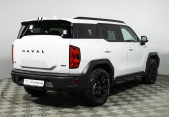 Подержанный автомобиль Haval H3 2024 года (5 фото)