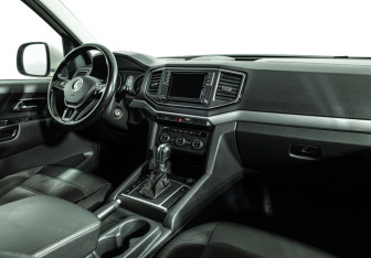 Подержанный автомобиль Volkswagen Amarok 2018 года (9 фото)