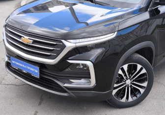 Подержанный автомобиль Chevrolet Captiva 2022 года (7 фото)
