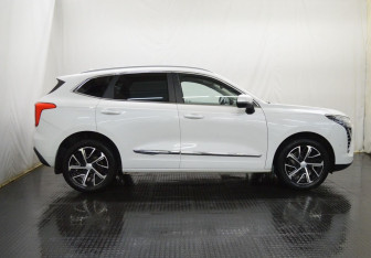 Подержанный автомобиль Haval Jolion 2022 года (4 фото)