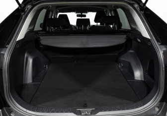 Подержанный автомобиль Toyota RAV4 2019 года (18 фото)