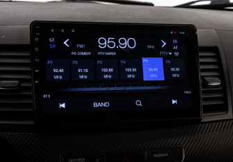 Подержанный автомобиль Mitsubishi Lancer Sedan 2008 года (13 фото)