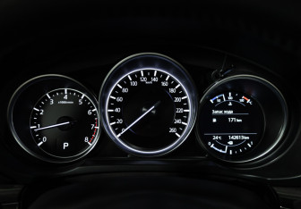 Подержанный автомобиль Mazda CX-5 2019 года (12 фото)
