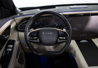 Подержанный автомобиль Exeed VX 2024 года (10 фото)