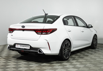 Подержанный автомобиль Kia Rio Sedan 2021 года (5 фото)