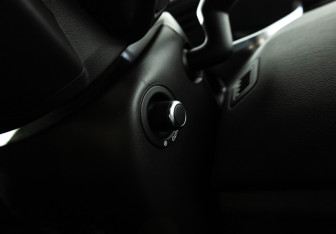 Подержанный автомобиль Land Rover Range Rover 2017 года (29 фото)