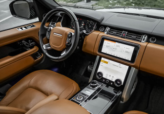 Подержанный автомобиль Land Rover Range Rover 2021 года (11 фото)