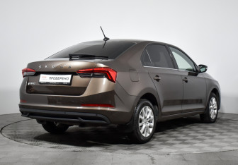 Подержанный автомобиль Skoda Rapid Liftback 2020 года (5 фото)