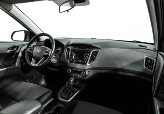 Подержанный автомобиль Hyundai Creta 2016 года (9 фото)