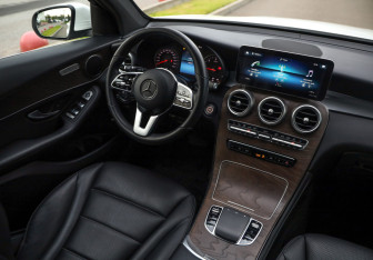 Подержанный автомобиль Mercedes-Benz GLC Coupe 2020 года (10 фото)