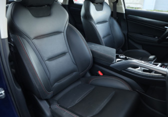 Подержанный автомобиль Geely Tugella 2021 года (32 фото)